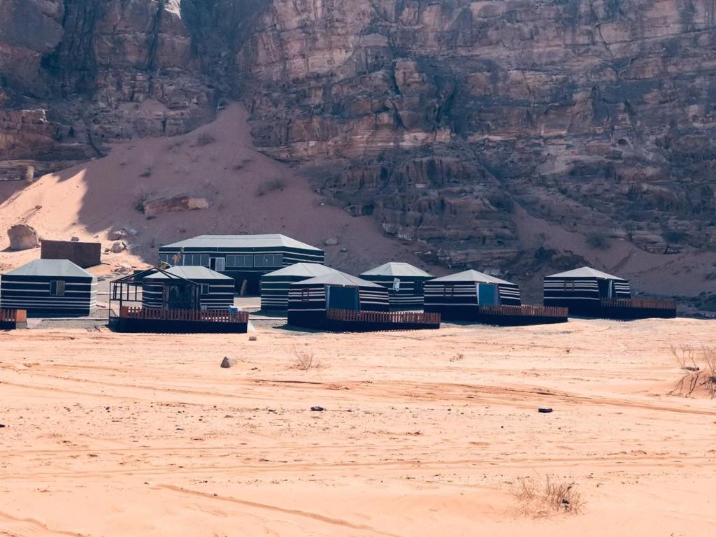 Desert Magic Camp & Resort Wadi Rum Exterior photo